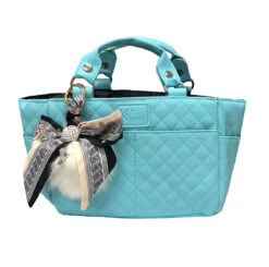 Kami-So Ice Skating Rink Tote - (Cloud Nine) With Bow Keychain (White)